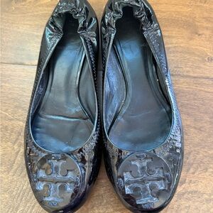 Tory Burch Shiny Black Loafers